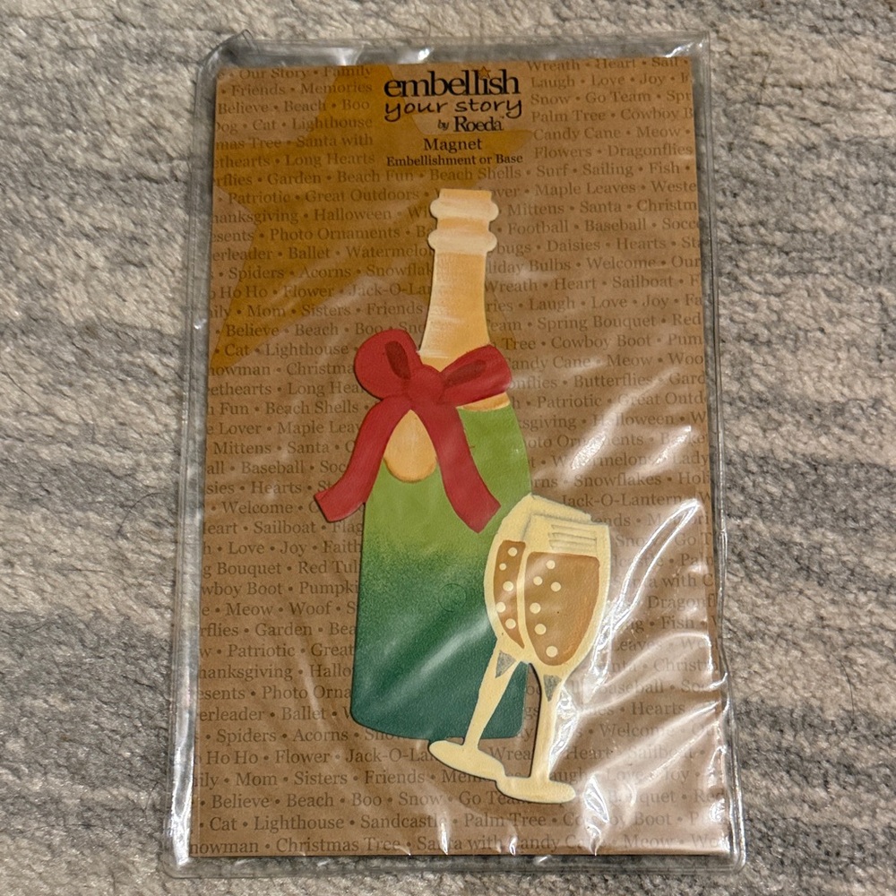 Demdaco Embellish Your Story Champagne Magnet Set - Green and Red